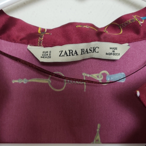 NWT Zara Women's Chain Print Top Size S - Picture 10 of 15